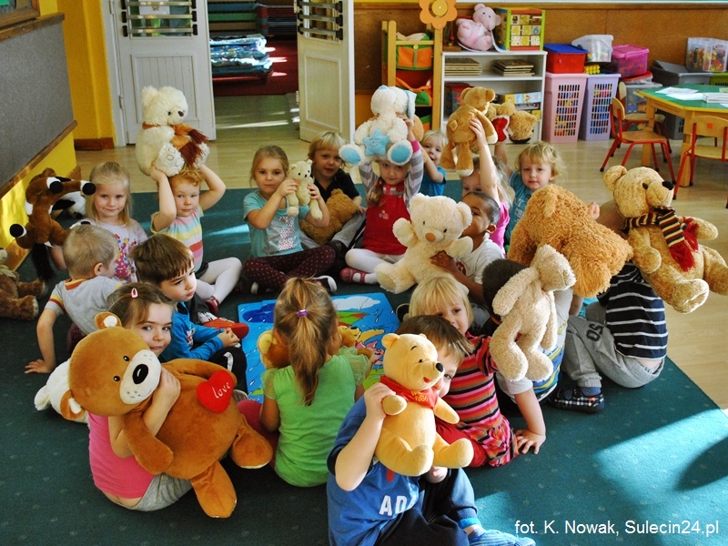 Światowy Dzień Pluszowego Misia w Przedszkolu nr 2