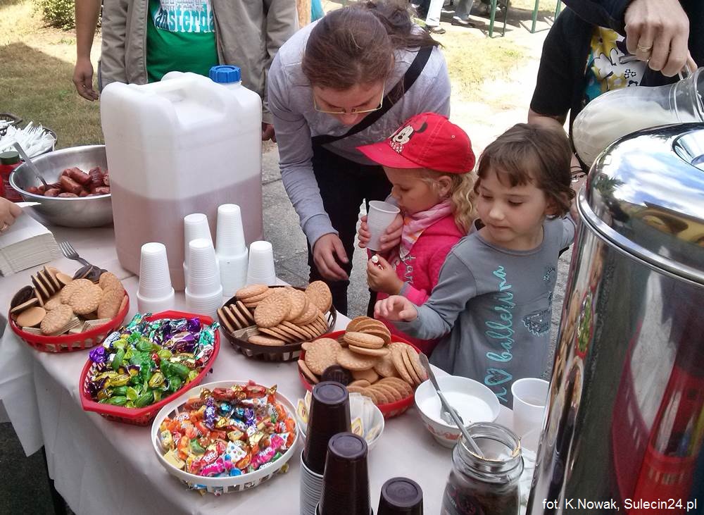 Piknik w przedszkolu im. Małego Przyrodnika