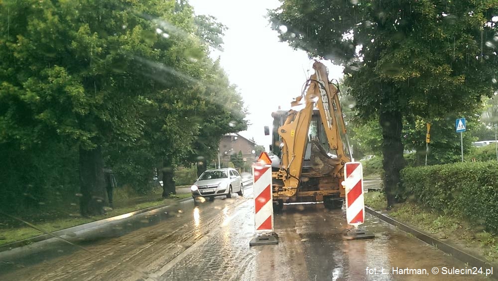 Awaria głównej magistrali wodociągowej