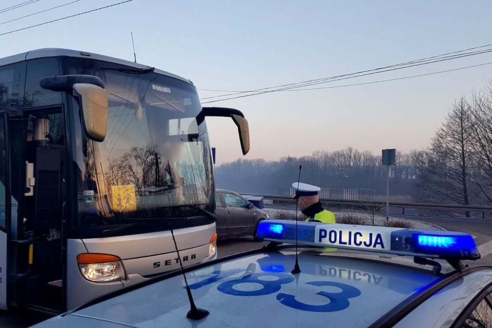 Policja przypomina – zgłoś autokar do kontroli