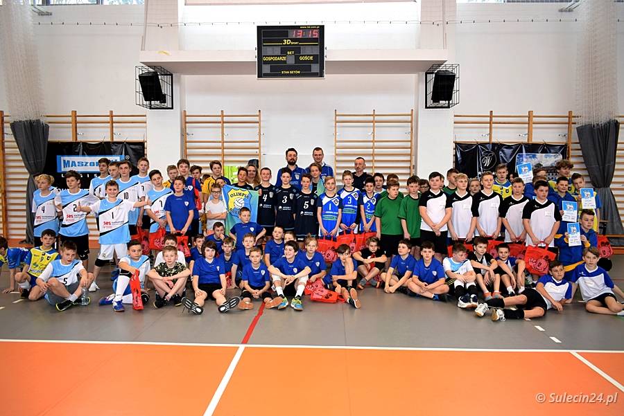 Relacja z zawodów siatkarskich Kinder + Sport