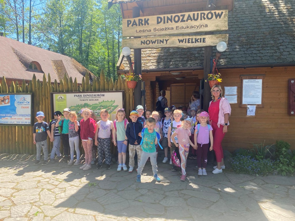 Przedszkolaki z wizytą w Parku Dinozaurów