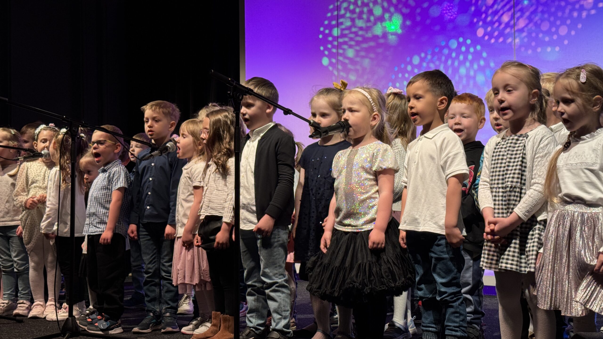 Z książką za pan brat! Przedszkolaki pasowane na czytelników w Sulęcinie