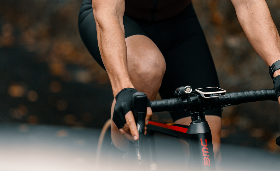 Potrącenie rowerzysty na DW137