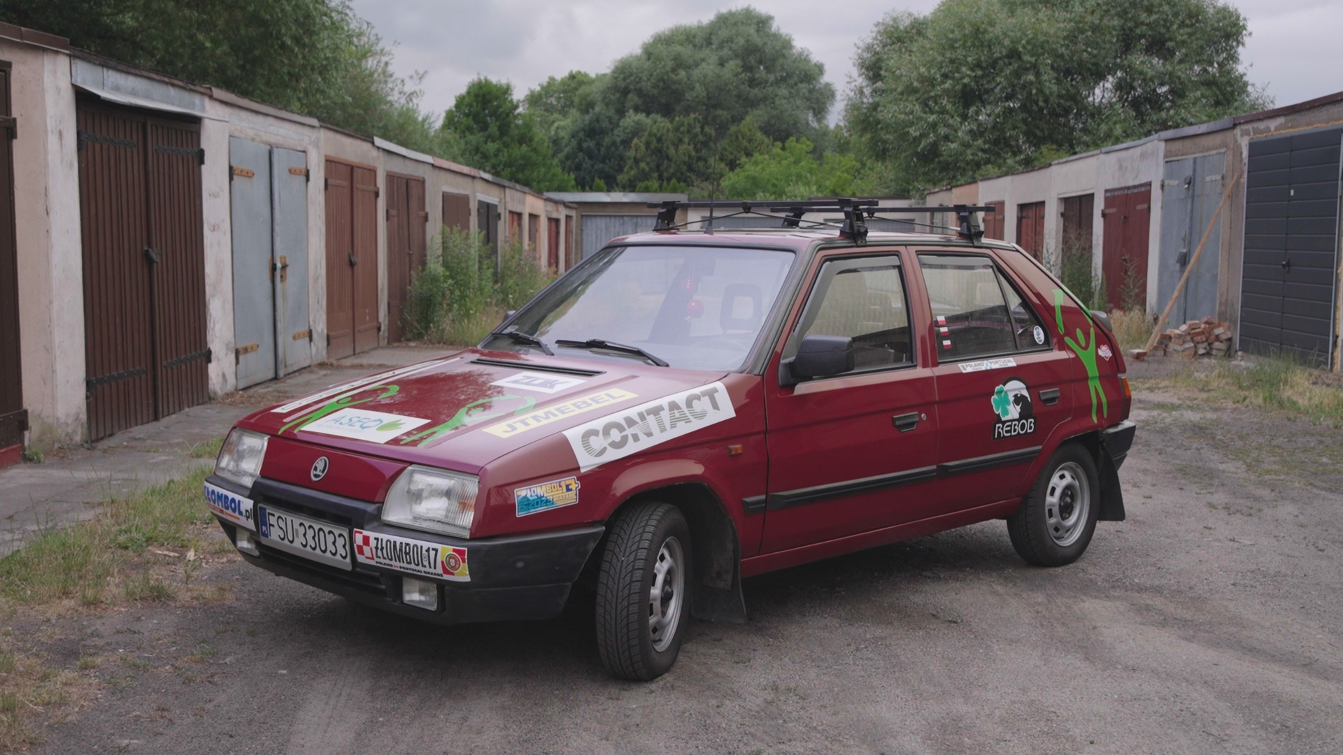 Z Sulęcina do Azji. Lokalni śmiałkowie w starej Skodzie – chcą dojechać tam w pięć dni.
