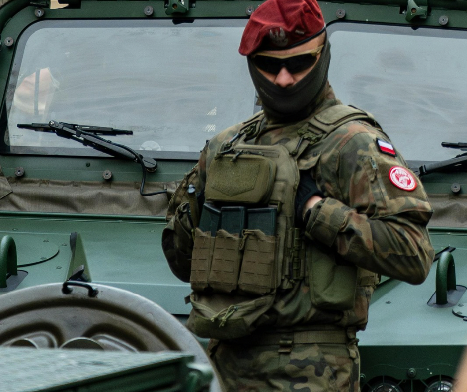 Żelazny Obrońca-25: wzmożony ruch kolumn wojskowych. Kierowcy w powiecie sulęcińskim powinni zachować szczególną ostrożność!