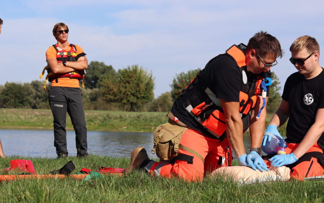 Powódź największym zagrożeniem. W OSP Studzionka szkolili mieszkańców, jak przeżyć żywioł