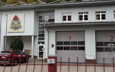 Wzmożone ćwiczenia ewakuacyjne. Strażacy z Sulęcina sprawdzają gotowość szkół i instytucji