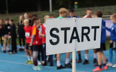 Lubuska Olimpiada Młodzieży wróciła do Sulęcina – szkoły z regionu rywalizowały w biegach przełajowych