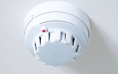 Zaczyna się sezon grzewczy. Strażacy apelują: czujka dymu może uratować życie