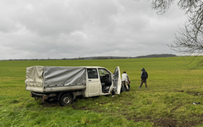 Dachowanie na DW138. Ruch wahadłowy po wypadku za Małuszowem