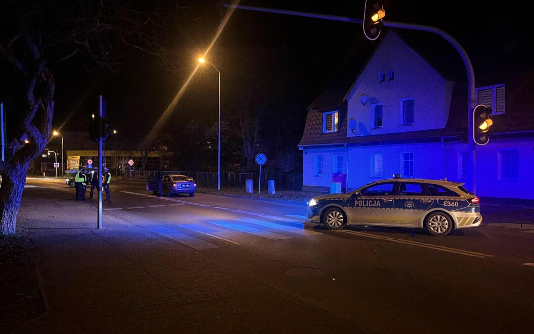 Potrącenie na pasach w Sulęcinie. 59-latek trafił do szpitala