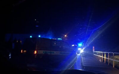 Kolizja AUDI i BMW w Długoszynie. Droga była czasowo zamknięta