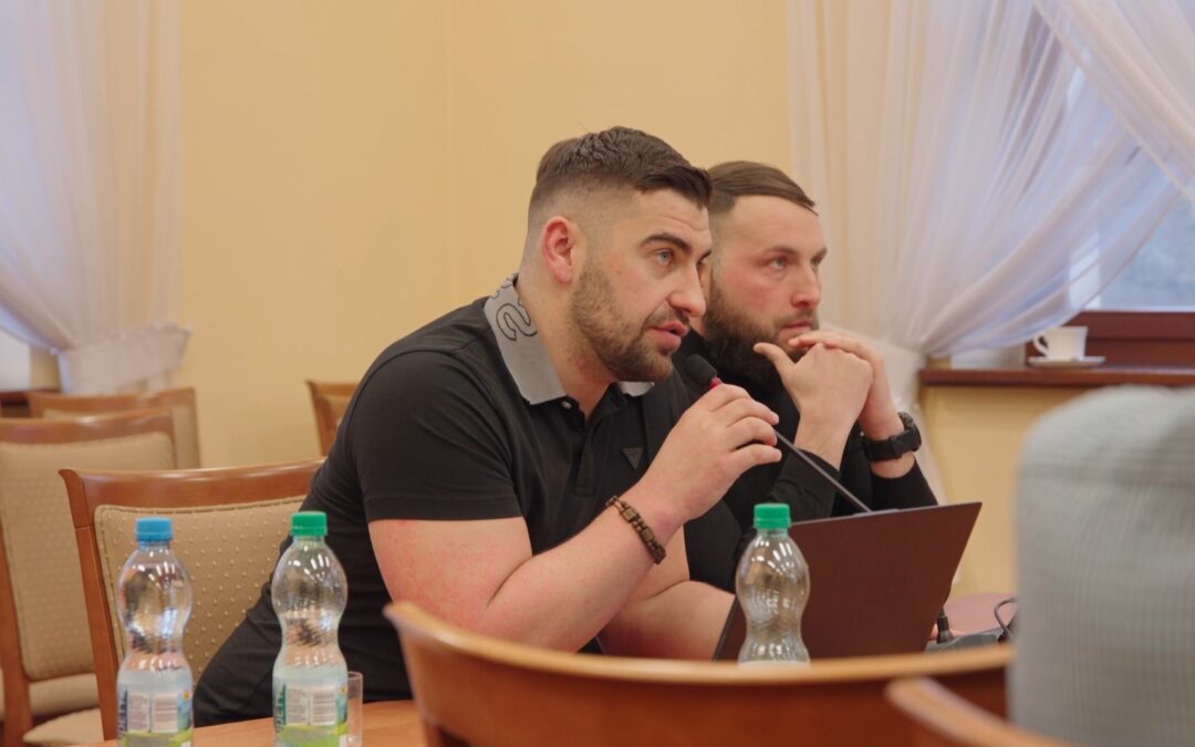 Radny Kowalew wyszedł z dobrą inicjatywą. Chodzi o obniżenie pensji burmistrza i diet radnych. Więcej w materiale WIDEO.