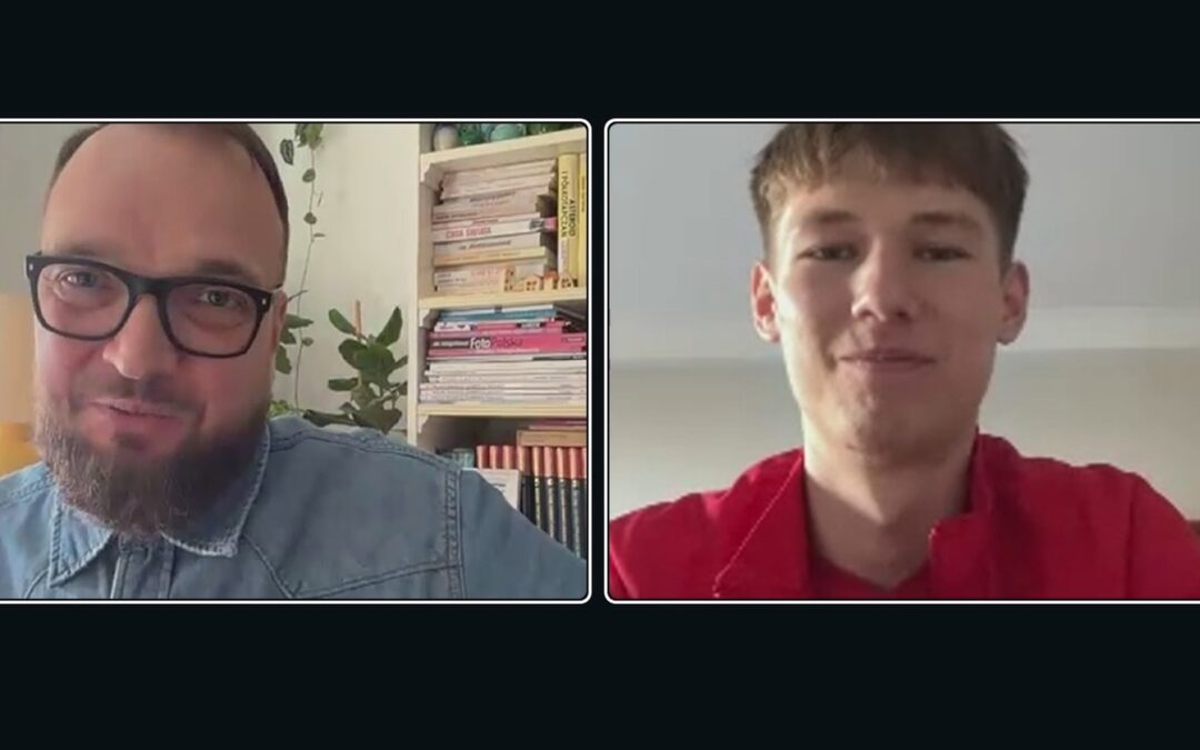 Chłopak stąd dostał powołanie do piłkarskiej kadry Polski U-18. A nam, chociaż jest na zgrupowaniu w Szkocji, udało się z nim porozmawiać. Więcej w materiale WIDEO