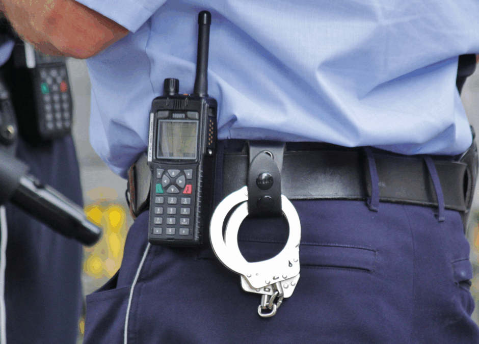 Brał towar „na firmę”, której nie był właścicielem. 42-latek z zarzutami