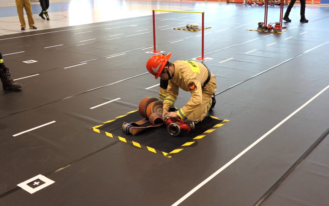 Młodzi adepci sztuki pożarniczej rywalizowali w słońskiej Arenie. Więcej w materiale WIDEO