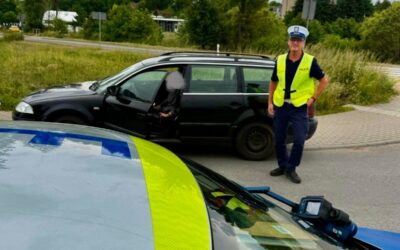 Jedna kontrola, pięć wykroczeń. Kierowca Passata zatrzymany podczas działań policji