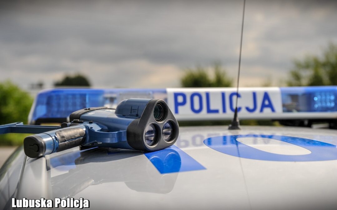 Jechał 151 km/h w miejscu, gdzie obowiązuje „90”. Stracił prawo jazdy